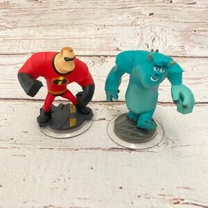 DISNEY INFINITY Mr Incredible and Sulley Character Game Figures